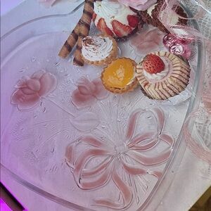 Elegant Pink Heart-Shaped Party Platter